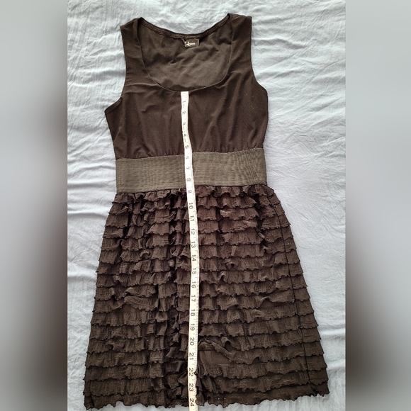 Cute Taboo Brand Black Dress with Ruffled Skirt. Sz 8 - Picture 7 of 13